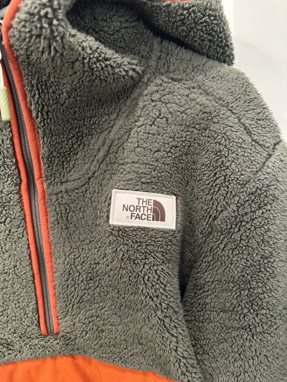 The North Face Campshire Sherpa Fleece Pullover Hoodie Olive Green Medium M